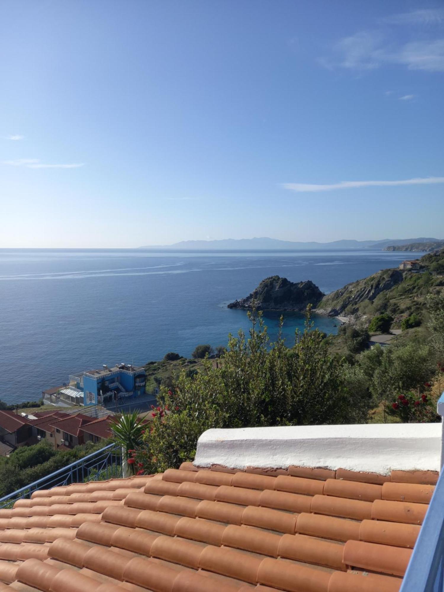 Appartamento Korasida Blue Coast Akhladherí Esterno foto